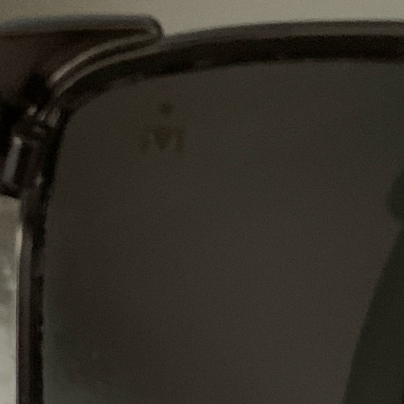 Foster Grant “Ironman” sunglasses - Picture 2 of 4